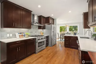 12516 SE 4th Place, Bellevue, WA 98005 - Photo 13