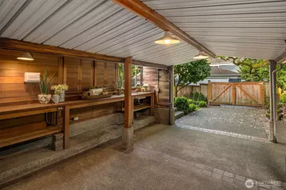 1206 37th Avenue E, Seattle, WA 98112 - Photo 37