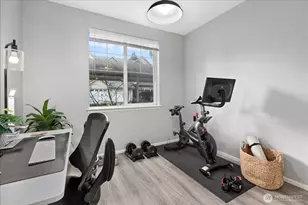 13000 Admiralty Way, Everett, WA 98204 - Photo 17