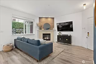 13000 Admiralty Way, Everett, WA 98204 - Photo 9