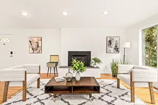 10758 Ashworth Ave N, Seattle, WA 98133 - Photo 9