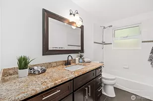 10758 Ashworth Ave N, Seattle, WA 98133 - Photo 25