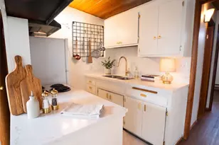 5319 Wilson Ave S, Seattle, WA 98118 - Photo 17