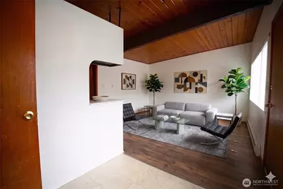 5319 Wilson Avenue S, Seattle, WA 98118 - Photo 5