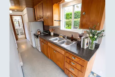 5319 Wilson Avenue S, Seattle, WA 98118 - Photo 13