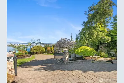 603 Warren Avenue, Everett, WA 98201 - Photo 37