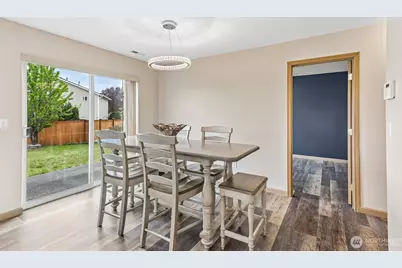18630 94th Avenue Ct E, Puyallup, WA 98375 - Photo 9