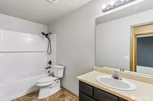 18630 94th Ave Ct E, Puyallup, WA 98375 - Photo 25