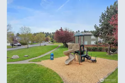 18812 93rd Avenue E, Puyallup, WA 98375 - Photo 31