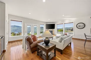 101 Westview Dr, Chelan, WA 98816 - Photo 11