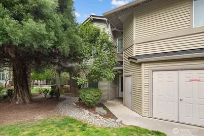 15325 SE 155th Place #X1, Renton, WA 98058 - Photo 17