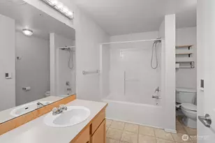 15325 SE 155th Pl, Renton, WA 98058 - Photo 7