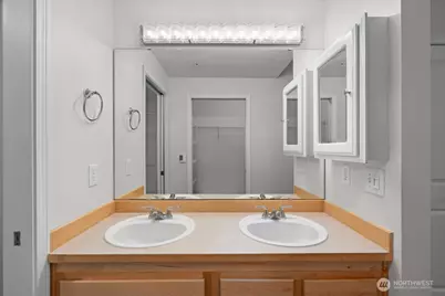 15325 SE 155th Place #X1, Renton, WA 98058 - Photo 11