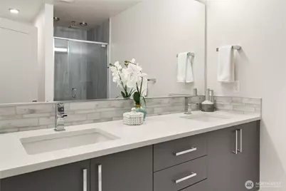 2422 NW 60th #B, Seattle, WA 98107 - Photo 15