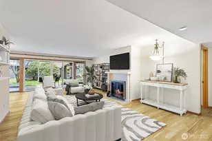 1602 NE 140th St, Seattle, WA 98125 - Photo 9