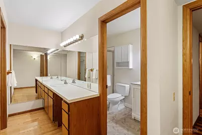 1602 NE 140th Street #N2, Seattle, WA 98125 - Photo 21