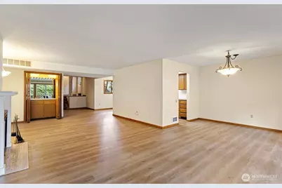 1602 NE 140th Street #N2, Seattle, WA 98125 - Photo 11