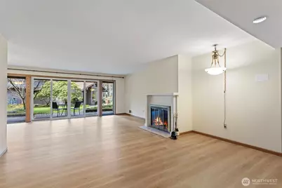 1602 NE 140th Street #N2, Seattle, WA 98125 - Photo 13