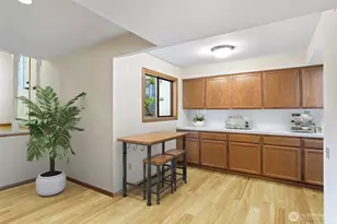1602 NE 140th St, Seattle, WA 98125 - Photo 15
