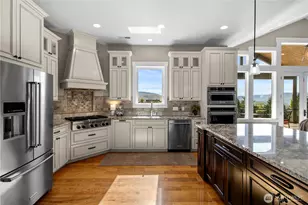 850 Autumn Crest Dr, Wenatchee, WA 98801 - Photo 11