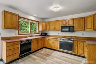 7220 174th St NW, Stanwood, WA 98292 - Photo 13