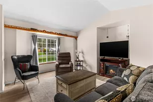 19211 110th St E, Bonney Lake, WA 98391 - Photo 5