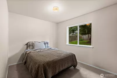 19211 110th Street E, Bonney Lake, WA 98391 - Photo 15