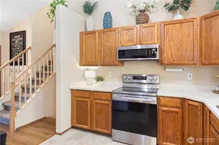 9437 St Johns Pl NE, Bremerton, WA 98311 - Photo 11