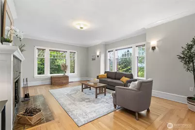 4903 S 31st Avenue, Seattle, WA 98108 - Photo 9