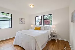9747 Evanston Ave N, Seattle, WA 98103 - Photo 21