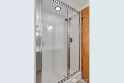 797 NW Culbertson Drive, Seattle, WA 98177 - Photo 37