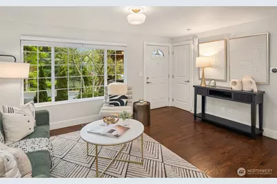 2011 NE 97th Street, Seattle, WA 98115 - Photo 5