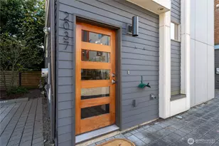 2037 NW 65th St, Seattle, WA 98117 - Photo 3