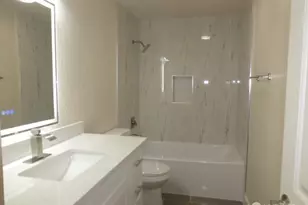15721 NE 18th St, Bellevue, WA 98008 - Photo 3