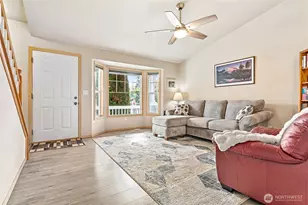 3601 Orange Blossom Ct, Bellingham, WA 98226 - Photo 5