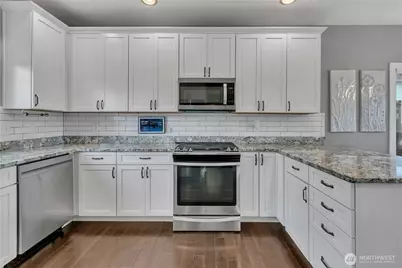 19614 82nd Street Ct E, Bonney Lake, WA 98391 - Photo 7