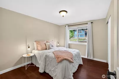 4815 West Tapps Dr East, Lake Tapps, WA 98391 - Photo 17