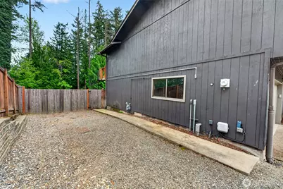4815 West Tapps Dr East, Lake Tapps, WA 98391 - Photo 33
