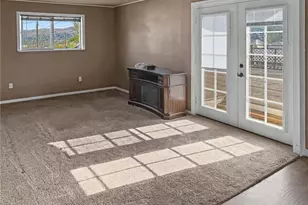 802 S Chelan Ave, Wenatchee, WA 98801 - Photo 23