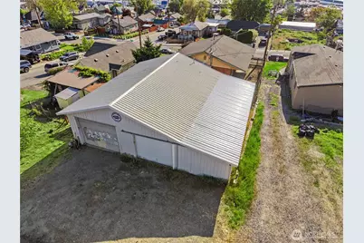 802 S Chelan Avenue, Wenatchee, WA 98801 - Photo 37
