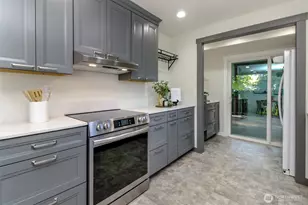 11427 SE 225th St, Kent, WA 98031 - Photo 17