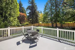 17703 NE 34th St, Redmond, WA 98052 - Photo 7