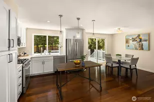 17703 NE 34th St, Redmond, WA 98052 - Photo 5
