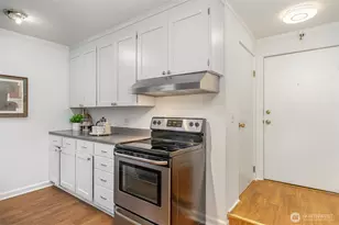 403 Terry Ave, Seattle, WA 98104 - Photo 17