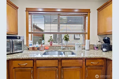 3318 Wetmore Avenue S #E, Seattle, WA 98144 - Photo 17