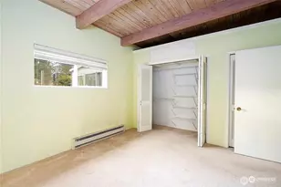 311 NE 95th St, Seattle, WA 98115 - Photo 11