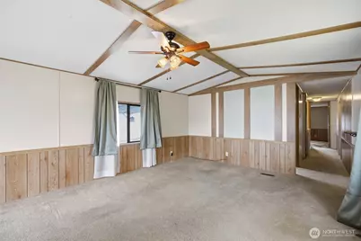 2240 W Broadway Avenue #101, Moses Lake, WA 98837 - Photo 11