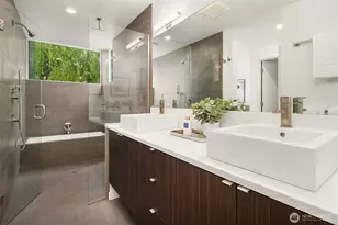 2418 6th Ave W, Seattle, WA 98119 - Photo 13