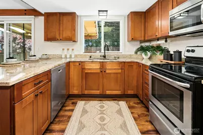 1802 70th Place SE, Everett, WA 98203 - Photo 11