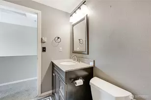 4719 NW Walgren Dr, Silverdale, WA 98383 - Photo 19